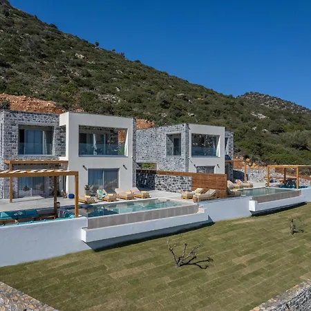 Sunny Drops By Estia Villa *