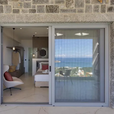 Villa Sunny Drops By Estia